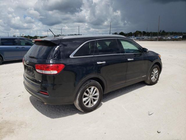 Photo 4 from auction – 2018 KIA SORENTO LX with VIN 5XYPGDA58JG373004