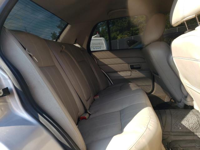 Photo 6 from auction – 2011 FORD CROWN VICT with VIN 2FABP7EV8BX142043
