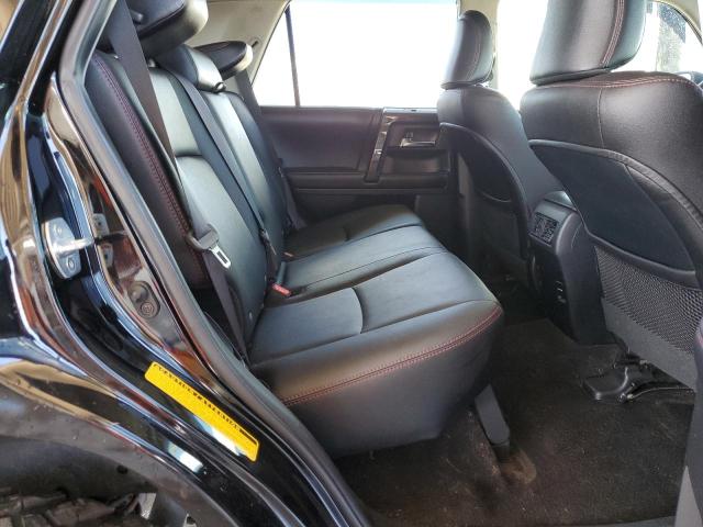 Photo 6 from auction – 2018 TOYOTA 4RUNNER SR with VIN JTEBU5JR2J5521843