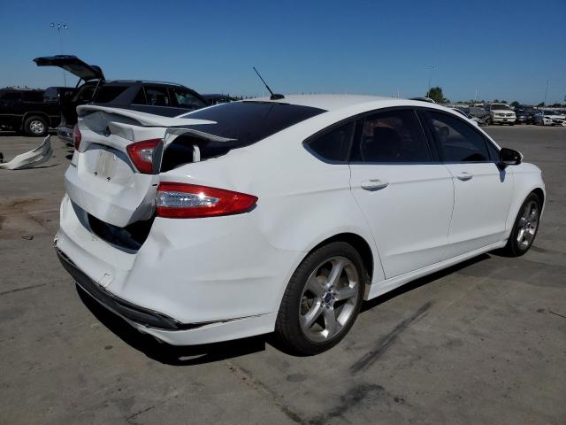 Photo 4 from auction – 2016 FORD FUSION S with VIN 3FA6P0G79GR123563