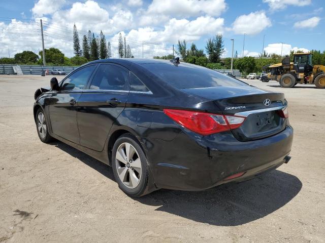 Photo 3 from auction – 2011 HYUNDAI SONATA with VIN 5NPEB4AC6BH027144