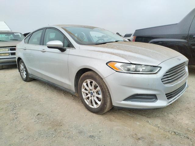 FORD FUSION S 2015 with VIN 3FA6P0G77FR117467 - Photo from auction