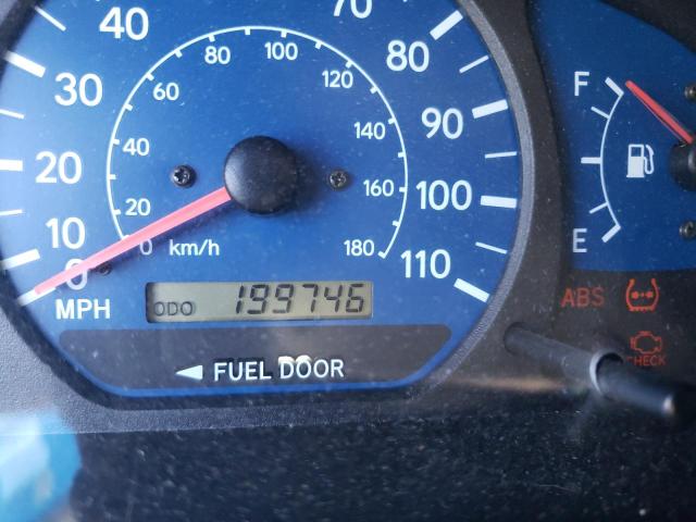 Photo 8 from auction – 2002 TOYOTA SIENNA LE with VIN 4T3ZF13C72U505629