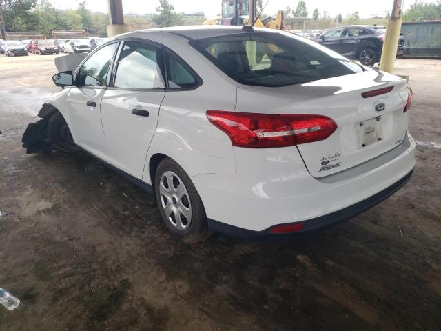 Photo 3 from auction – 2015 FORD FOCUS S with VIN 1FADP3E25FL365523