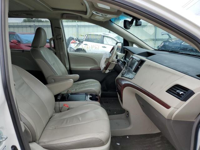 Photo 5 from auction – 2011 TOYOTA SIENNA XLE with VIN 5TDDK3DC2BS025368