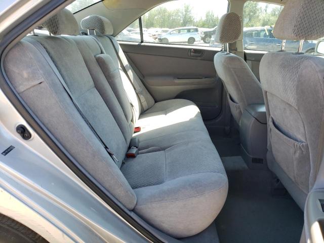 Photo 6 from auction – 2004 TOYOTA CAMRY LE with VIN 4T1BF32K04U588337