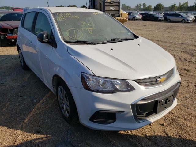 CHEVROLET SONIC 2018 with VIN 1G1JG6SH6J4105523 - Photo from auction