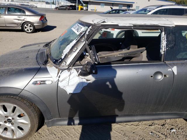 Photo 9 from auction – 2005 MINI COOPER S with VIN WMWRE33555TG96572