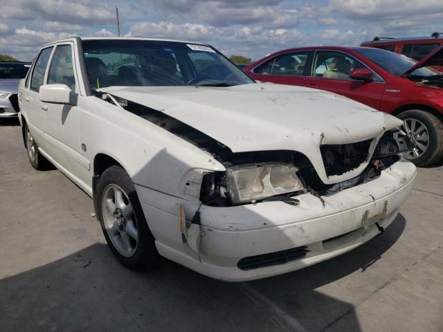 VOLVO S70 GLT 1999 with VIN YV1LS56D2X2617780 - Photo from auction