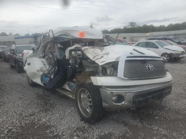 TOYOTA TUNDRA DOU 2011 with VIN 5TFUM5F11BX026586 - Photo from auction