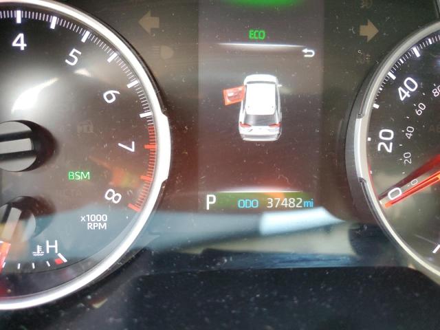 Photo 8 from auction – 2020 TOYOTA RAV4 XLE with VIN 2T3W1RFV8LC061757