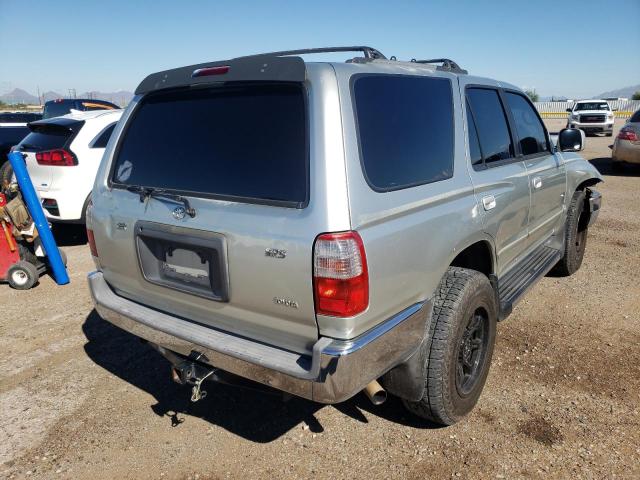 Photo 4 from auction – 2000 TOYOTA 4RUNNER SR with VIN JT3GN86R2Y0140233