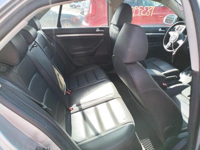 Photo 6 from auction – 2010 VOLKSWAGEN JETTA SE with VIN 3VWRZ7AJ2AM166173