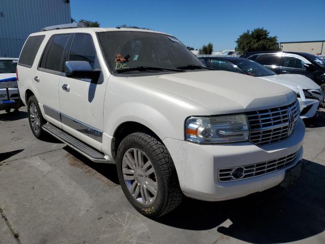 LINCOLN NAVIGATOR 2007 with VIN 5LMFU285X7LJ06550 - Photo from auction