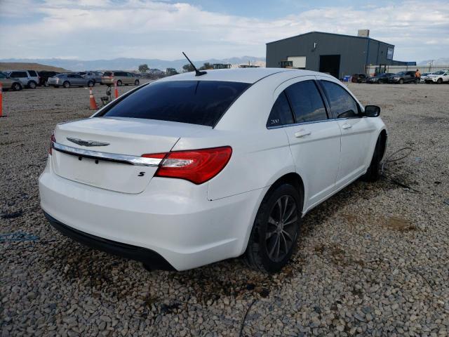 Photo 4 from auction – 2013 CHRYSLER 200 TOURIN with VIN 1C3CCBBG1DN719863