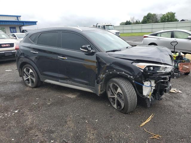HYUNDAI TUCSON LIM 2017 with VIN KM8J3CA28HU385417 - Photo from auction