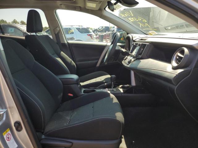 Photo 5 from auction – 2017 TOYOTA RAV4 XLE with VIN 2T3RFREV9HW605821