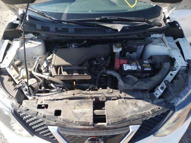 Photo 7 from auction – 2017 NISSAN ROGUE with VIN JN1BJ1CP3HW017875