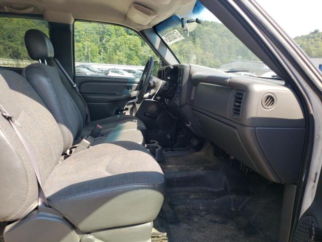 Photo 5 from auction – 2004 CHEVROLET SILVERADO with VIN 1GCHK29U64E367573