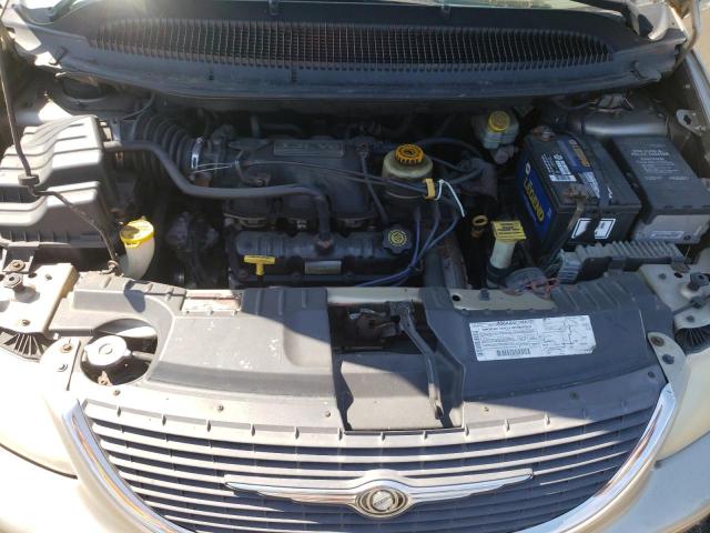 Photo 7 from auction – 2002 CHRYSLER TOWN & COU with VIN 2C4GP44342R685263
