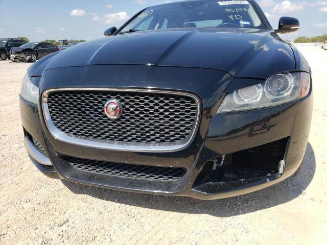 Photo 9 from auction – 2017 JAGUAR XF with VIN SAJBR4BN1HCY32294
