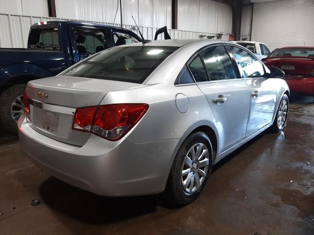Photo 4 from auction – 2011 CHEVROLET CRUZE LS with VIN 1G1PC5SH4B7205541