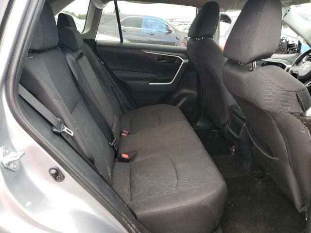 Photo 6 from auction – 2020 TOYOTA RAV4 LE with VIN 2T3F1RFV7LC099996