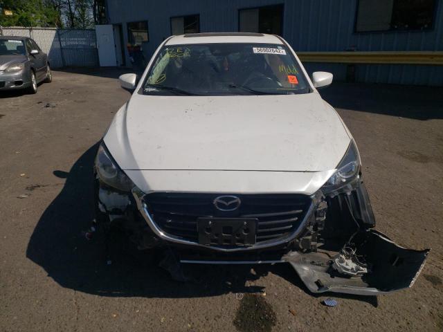 Photo 9 from auction – 2018 MAZDA 3 TOURING with VIN 3MZBN1V31JM192236