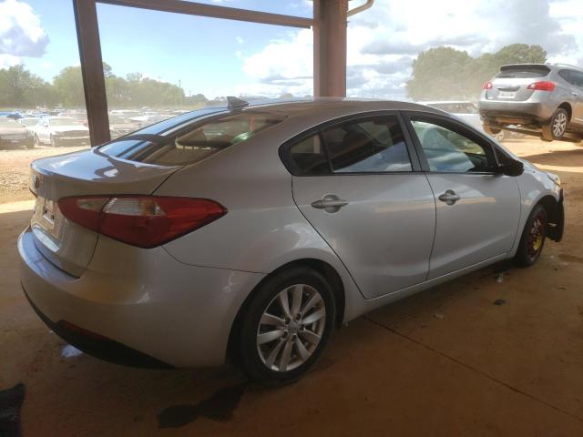 Photo 4 from auction – 2016 KIA FORTE LX with VIN KNAFX4A63G5590527