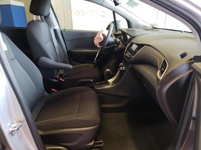 Photo 5 from auction – 2020 CHEVROLET TRAX 1LT with VIN 3GNCJLSB2LL130385