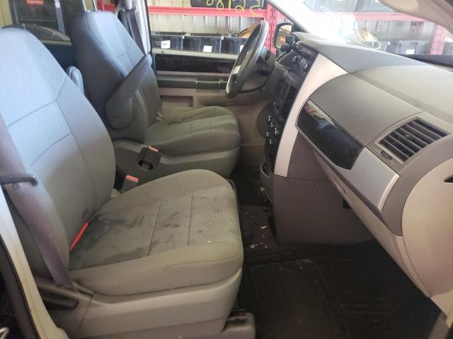 Photo 5 from auction – 2010 DODGE GRAND CARA with VIN 2D4RN5D14AR172907