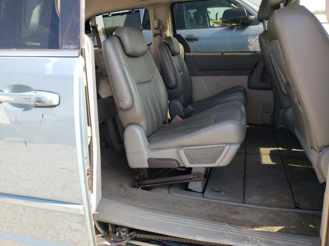 Photo 6 from auction – 2008 CHRYSLER TOWN & COU with VIN 2A8HR54P28R709732