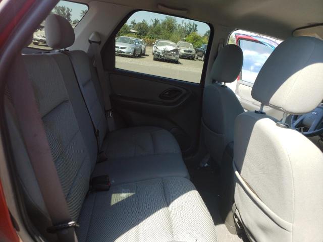 Photo 6 from auction – 2005 FORD ESCAPE XLT with VIN 1FMYU93175KA55116