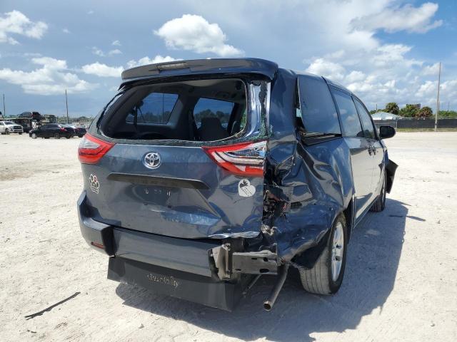 Photo 9 from auction – 2017 TOYOTA SIENNA with VIN 5TDZZ3DC9HS882670