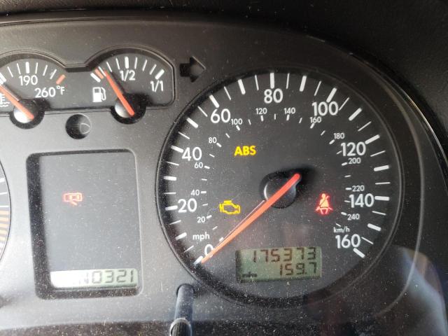 Photo 8 from auction – 2004 VOLKSWAGEN GOLF GL with VIN 9BWBL61J744002925