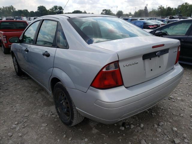 Photo 3 from auction – 2005 FORD FOCUS ZX4 with VIN 1FAFP34N75W308032