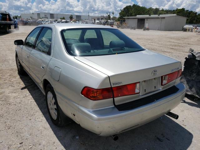 Photo 3 from auction – 2000 TOYOTA CAMRY CE with VIN JT2BG22KXY0405804