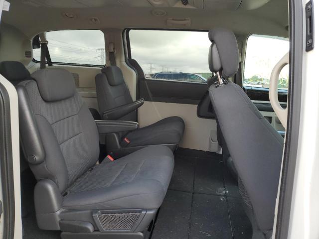 Photo 6 from auction – 2010 DODGE GRAND CARA with VIN 2D4RN5D11AR297346