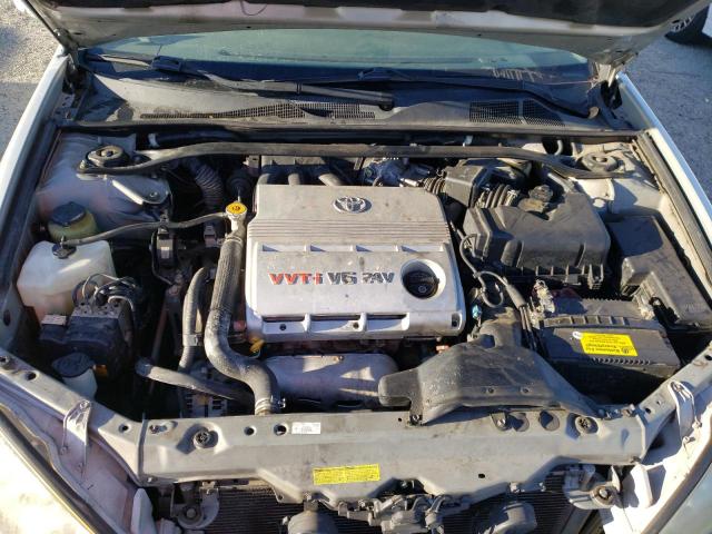 Photo 7 from auction – 2005 TOYOTA CAMRY LE with VIN 4T1BF30K75U594852