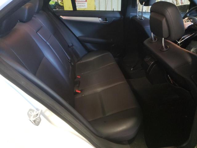 Photo 6 from auction – 2011 MERCEDES-BENZ C 300 with VIN WDDGF5EB4BR176509