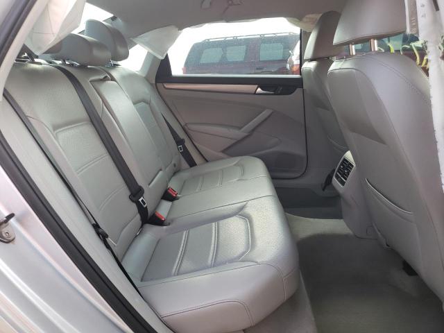 Photo 6 from auction – 2014 VOLKSWAGEN PASSAT SE with VIN 1VWBH7A3XEC003557