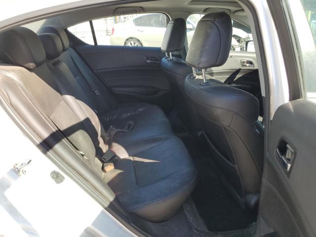 Photo 6 from auction – 2016 ACURA ILX BASE W with VIN 19UDE2F32GA024712