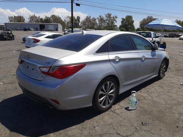 Photo 4 from auction – 2014 HYUNDAI SONATA SE with VIN 5NPEC4AB3EH845780