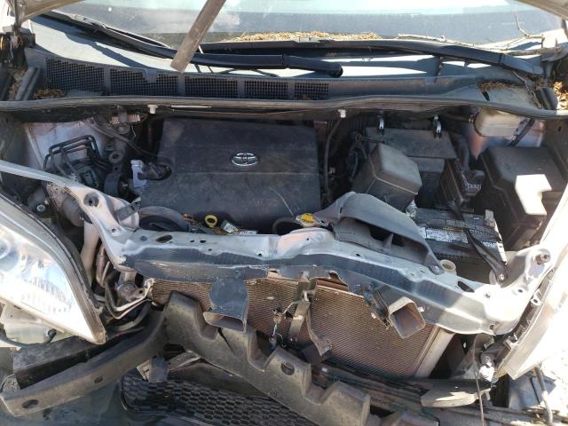 Photo 7 from auction – 2015 TOYOTA SIENNA LE with VIN 5TDJK3DC2FS100899