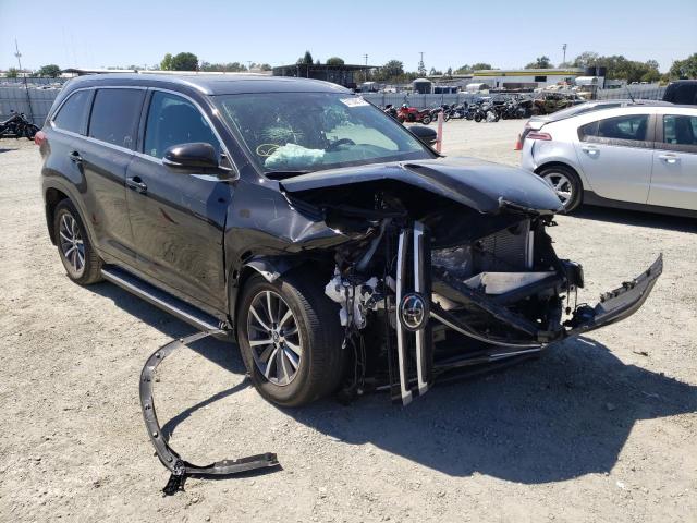 TOYOTA HIGHLANDER 2018 مع رقم تعريف المركبة 5TDJZRFH4JS829793 - صورة من المزاد