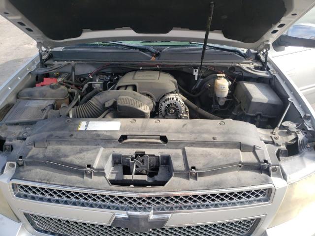 Photo 7 from auction – 2011 CHEVROLET SUBURBAN with VIN 1GNSCJE05BR100339
