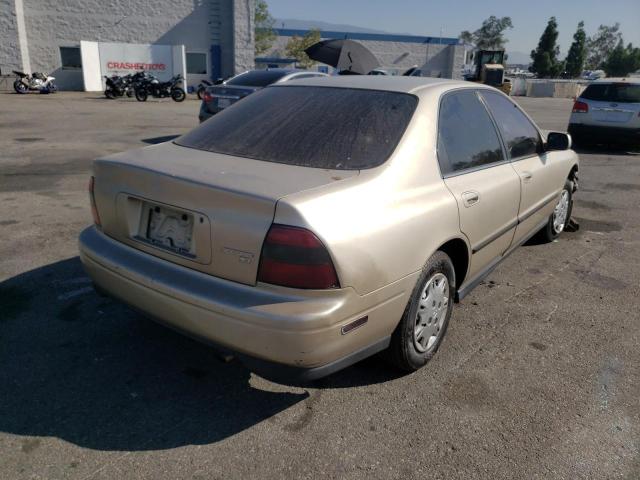 Photo 4 from auction – 1995 HONDA ACCORD LX with VIN JHMCD5536SC061189