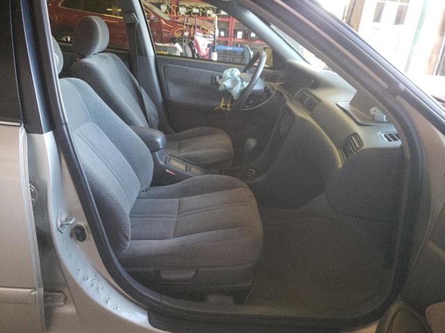 Photo 5 from auction – 2000 TOYOTA CAMRY CE with VIN 4T1BG22K5YU626383