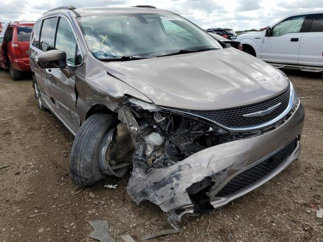 CHRYSLER PACIFICA T 2017 with VIN 2C4RC1BG5HR704680 - Photo from auction