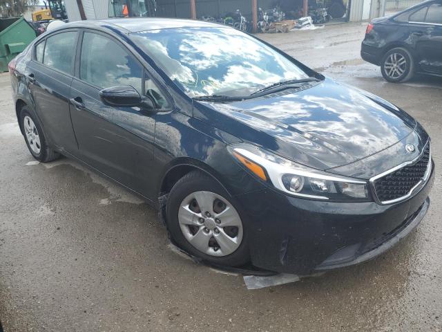 KIA FORTE LX 2017 مع رقم تعريف المركبة 3KPFK4A77HE089902 - صورة من المزاد